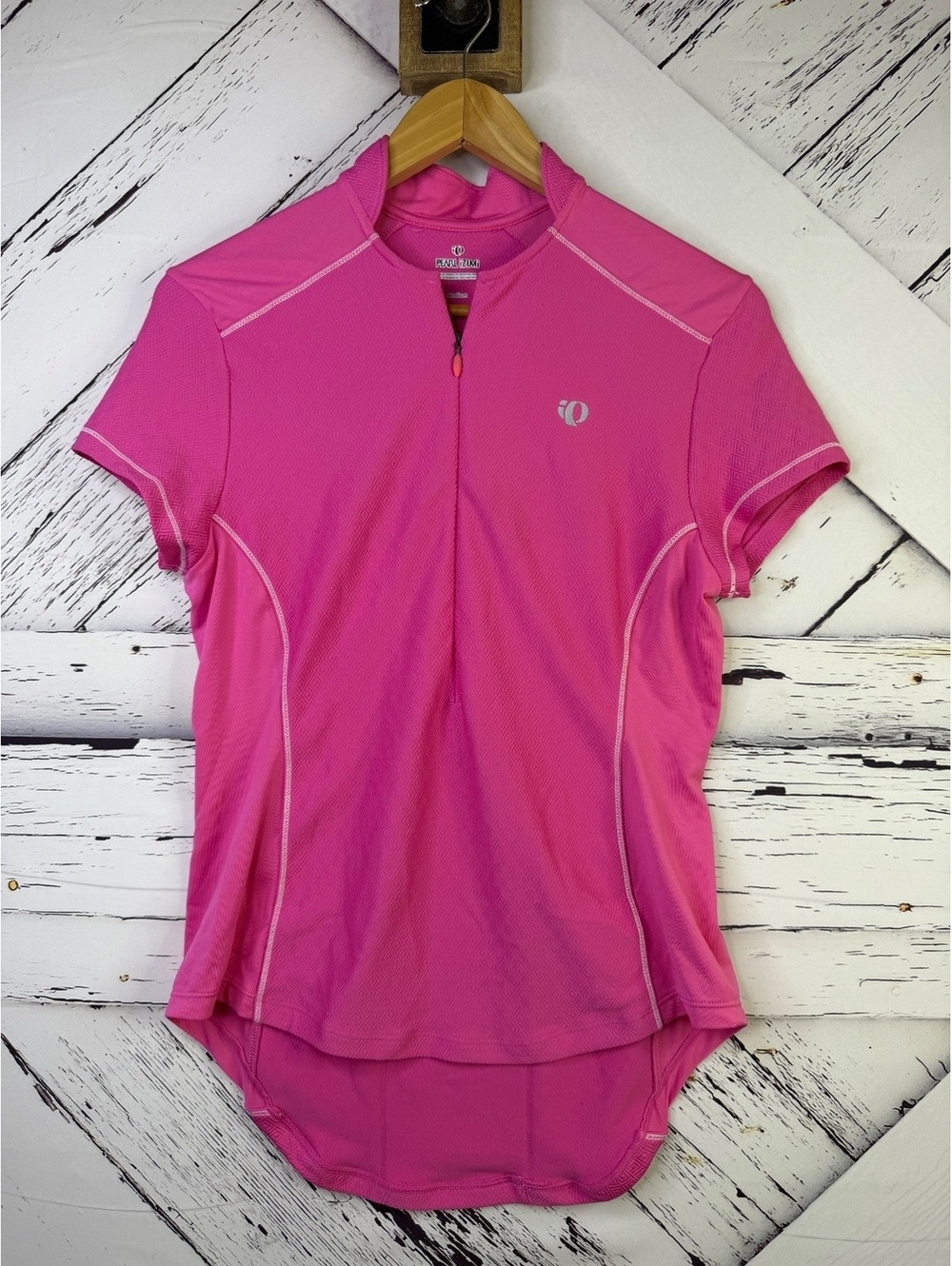 Pearl Izumi Short Sleeve 1/2 Zip Cycling Textured Pink Jersey Women Medium NWOT